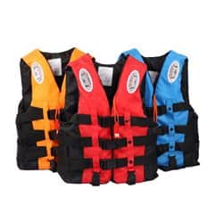 אפודות ציפה אופנתיות איכותיות בצבעים