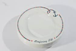 סט צלחות נדיר ... פוליקרבונט ימי מהודר ליאכטות